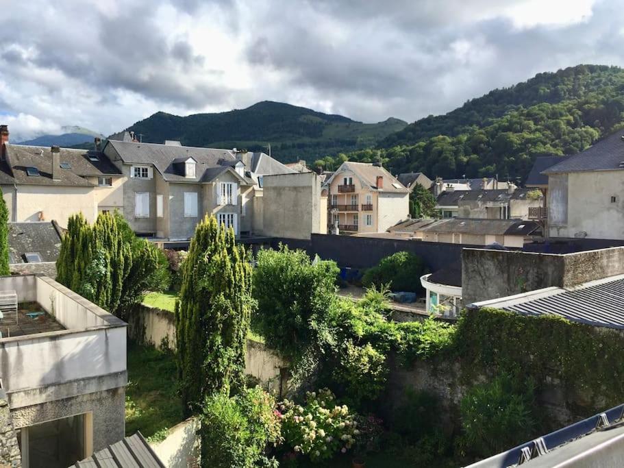 Sejour Au Coeur Des Pyrenees Apartment Bagneres-de-Bigorre Exterior photo